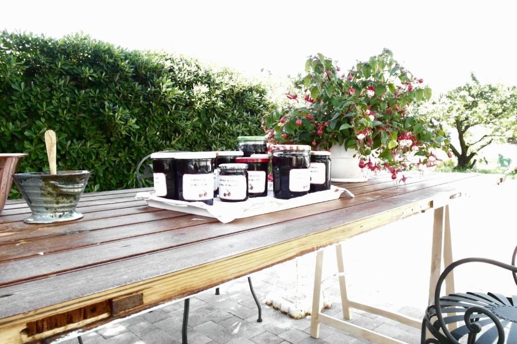 Mas Moineau Bed & Breakfast Mezoargues ภายนอก รูปภาพ